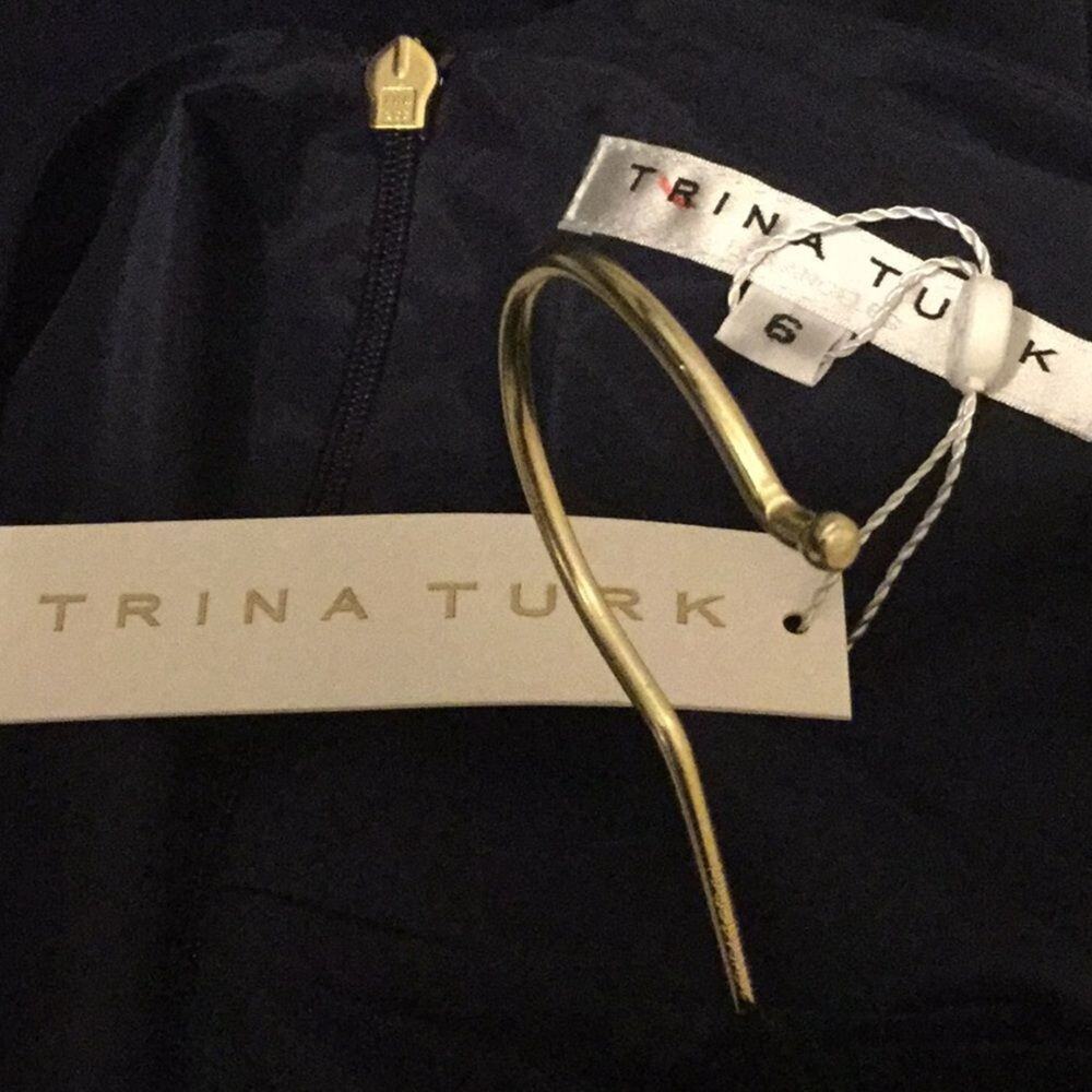 Trina Turk keyhole fully lining - Picture 13 of 15